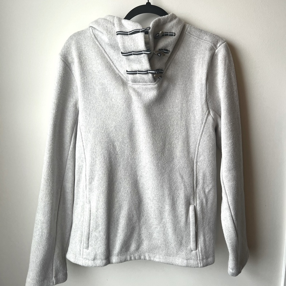 Southern Tide Liszt Heather Fleece—NYT Size MEDIUM